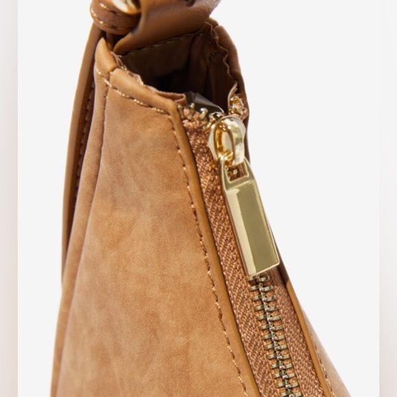 4th and Reckless Hobo Handbag - Stylish & Versatile - Picture 5 of 9